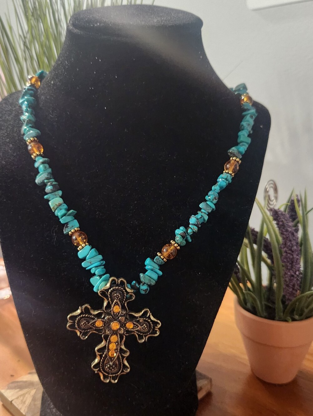 Boutiqie Southwest Style Turqioise Necklace